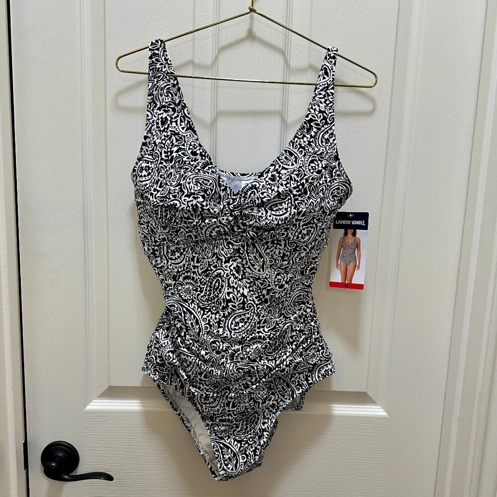 Lands' End Women's One Piece Swimsuit Size M Paisley Printed UPF 50+ (NEW)
